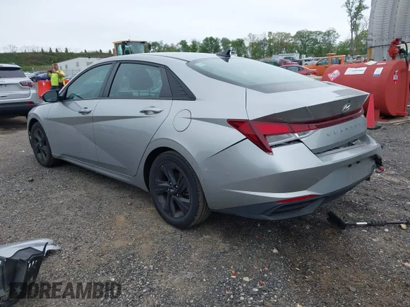 ✅ 2023 Hyundai Elantra SEL • VIN: 5NPLM4AGXPH087049 • Lot: 45070046. Wystawiony na IAAI z przebiegiem 32 422 mil. Bezpłatny archiwum sprzedaży aukcyjnych z USA i szczegółowy raport historii pojazdu na DreamBid. Zdjęcie 3.
