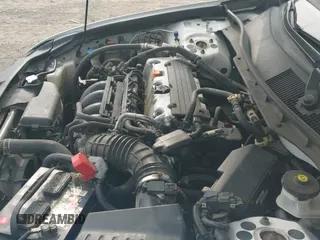 ✅ 2010 Honda Accord LX • VIN: 1HGCP2F30AA109044 • Lot: 42463697. Listed on IAAI with 215,108 mi. Free auction sales archive from the USA and detailed vehicle history report at DreamBid. Image 12.