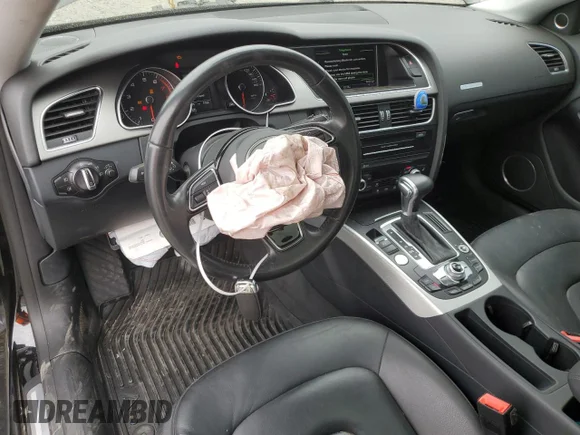 ✅ 2015 Audi A5 Premium Plus • VIN: WAUMFAFR6FA033483 • Lot: 70520345. Wystawiony na Copart z przebiegiem 55 475 mil. Bezpłatny archiwum sprzedaży aukcyjnych z USA i szczegółowy raport historii pojazdu na DreamBid. Zdjęcie 8.