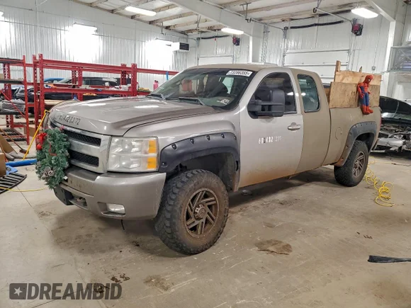 ✅ 2011 Chevrolet Silverado 1500 Work Truck • VIN: 1GCRKPEA3BZ372670 • Lot: 73286355. Listed on Copart with 192,752 mi. Free auction sales archive from the USA and detailed vehicle history report at DreamBid. Image 1.