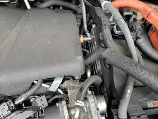 ✅ 2022 Toyota Highlander Hybrid Platinum • VIN: 5TDEBRCH7NS094856 • Lot: 58154395. Listed on Copart with 123,764 mi. Free auction sales archive from the USA and detailed vehicle history report at DreamBid. Image 17.