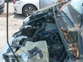 ✅ 2002 Oldsmobile Silhouette GLS • VIN: 1GHDX03E92D285596 • Lot: 42267027. Wystawiony na IAAI z przebiegiem 201 120 mil. Bezpłatny archiwum sprzedaży aukcyjnych z USA i szczegółowy raport historii pojazdu na DreamBid. Zdjęcie 13.