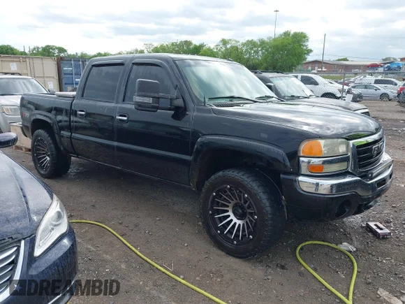 ✅ 2005 GMC Sierra 1500 SLT • VIN: 2GTEK13T651129125 • Лот: 44817049. Опубліковано раніше на IAAI з пробігом 322 359 миль. Безкоштовний доступ до архіву аукціонних продажів зі США та докладний звіт про історію автомобіля на DreamBid. Зображення 1.