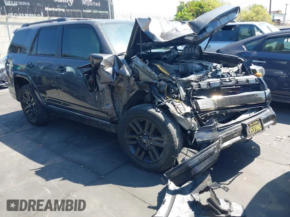 ✅ 2020 Toyota 4Runner SR5 • VIN: JTEBU5JR6L5825793 • Лот: 42863240. Опубліковано раніше на IAAI з пробігом 51 004 миль. Безкоштовний доступ до архіву аукціонних продажів зі США та докладний звіт про історію автомобіля на DreamBid. Зображення 1.