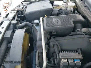 ✅ 2003 GMC Envoy SLE • VIN: 1GKDS13S132366352 • Lot: 43081786. Listed on IAAI with 183,589 mi. Free auction sales archive from the USA and detailed vehicle history report at DreamBid. Image 13.