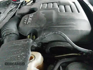 ✅ 2019 Chrysler 300 Limited • VIN: 2C3CCAEG0KH693512 • Lot: 43685367. Wystawiony na IAAI z przebiegiem 108 920 mil. Bezpłatny archiwum sprzedaży aukcyjnych z USA i szczegółowy raport historii pojazdu na DreamBid. Zdjęcie 22.