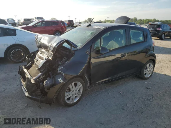 ✅ 2013 Chevrolet Spark LS • VIN: KL8CB6S99DC512360 • Lot: 62450915. Wystawiony na Copart z przebiegiem 47 474 mil. Bezpłatny archiwum sprzedaży aukcyjnych z USA i szczegółowy raport historii pojazdu na DreamBid. Zdjęcie 1.