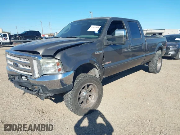 ✅ 2004 Ford F-250 XL • VIN: 1FTNW21P64EB12211 • Lot: 43677945. Listed on IAAI with Not provided. Free auction sales archive from the USA and detailed vehicle history report at DreamBid. Image 2.