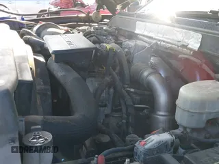 ✅ 2018 Chevrolet Silverado 2500HD LT • VIN: 1GC1KVEY4JF188031 • Лот: 43051947. Опубликован ранее на IAAI с пробегом 131 050 миль. Бесплатный доступ к архиву аукционных продаж из США и подробный отчёт об истории автомобиля на DreamBid. Изображение 19.