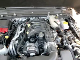 ✅ 2024 Jeep Wrangler Willys • VIN: 1C4PJXDG1RW286608 • Лот: 91066515. Опубликован ранее на Copart с пробегом 13 932 миль. Бесплатный доступ к архиву аукционных продаж из США и подробный отчёт об истории автомобиля на DreamBid. Изображение 14.