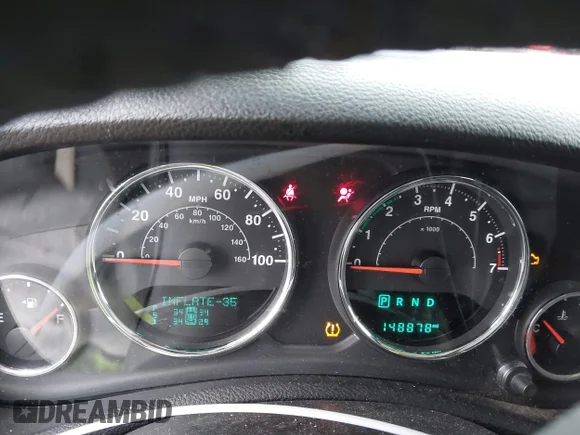 ✅ 2016 Jeep Wrangler Unlimited Black Bear • VIN: 1C4BJWDG1GL252638 • Lot: 44171482. Wystawiony na IAAI z przebiegiem 148 878 mil. Bezpłatny archiwum sprzedaży aukcyjnych z USA i szczegółowy raport historii pojazdu na DreamBid. Zdjęcie 7.