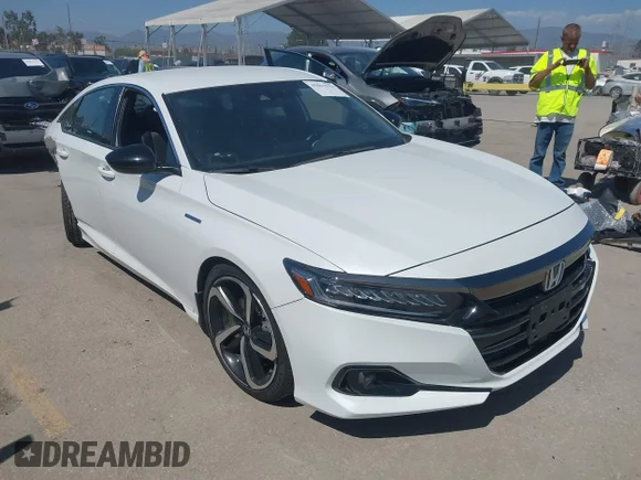 ✅ 2022 Honda Accord Sport • VIN: 1HGCV3F28NA032187 • Лот: 45062598. Опубліковано раніше на IAAI з пробігом 157 913 миль. Безкоштовний доступ до архіву аукціонних продажів зі США та докладний звіт про історію автомобіля на DreamBid. Зображення 1.