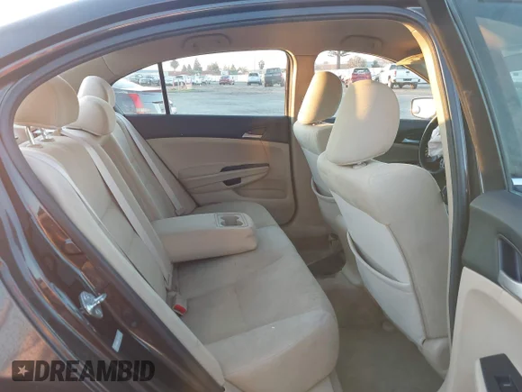 ✅ 2011 Honda Accord LX-P • VIN: 1HGCP2F40BA042326 • Lot: 44114005. Listed on IAAI with 194,252 mi. Free auction sales archive from the USA and detailed vehicle history report at DreamBid. Image 8.