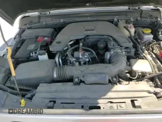 ✅ 2021 Jeep Wrangler Sport S • VIN: 1C4HJXAG8MW553700 • Lot: 82267995. Wystawiony na Copart z przebiegiem 62 680 mil. Bezpłatny archiwum sprzedaży aukcyjnych z USA i szczegółowy raport historii pojazdu na DreamBid. Zdjęcie 17.