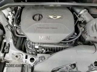 ✅ 2018 MINI Countryman Cooper • VIN: WMZYS7C30J3B63231 • Lot: 56427645. Listed on Copart with 69,222 mi. Free auction sales archive from the USA and detailed vehicle history report at DreamBid. Image 13.