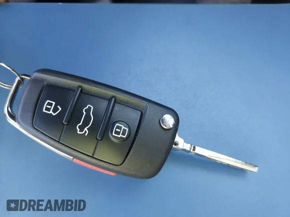 ✅ 2024 Audi Q3 S line Premium Plus • VIN: WA1EECF3XR1200671 • Лот: 43794594. Опубликован ранее на IAAI с пробегом 15 958 миль. Бесплатный доступ к архиву аукционных продаж из США и подробный отчёт об истории автомобиля на DreamBid. Изображение 11.