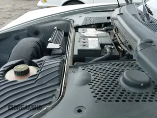 ✅ 2000 Porsche Boxster • VIN: WP0CA2983YU624913 • Лот: 41810897. Опубликован ранее на IAAI с пробегом 124 393 миль. Бесплатный доступ к архиву аукционных продаж из США и подробный отчёт об истории автомобиля на DreamBid. Изображение 13.