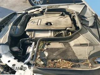 ✅ 2017 Mercedes-Benz C 300 • VIN: 55SWF4KB8HU200425 • Lot: 43419444. Listed on IAAI with 55,970 mi. Free auction sales archive from the USA and detailed vehicle history report at DreamBid. Image 21.