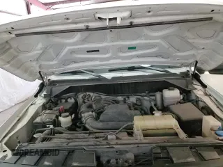 ✅ 2018 Nissan NV NV3500 HD S • VIN: 5BZBF0AA8JN850770 • Lot: 82133645. Wystawiony na Copart z przebiegiem 41 317 mil. Bezpłatny archiwum sprzedaży aukcyjnych z USA i szczegółowy raport historii pojazdu na DreamBid. Zdjęcie 14.