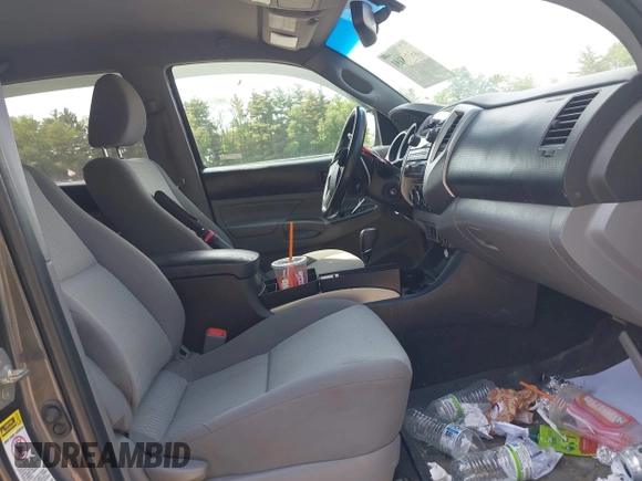 ✅ 2012 Toyota Tacoma • VIN: 3TMLU4EN0CM088983 • Лот: 45318191. Опубліковано раніше на IAAI з пробігом 174 414 миль. Безкоштовний доступ до архіву аукціонних продажів зі США та докладний звіт про історію автомобіля на DreamBid. Зображення 5.