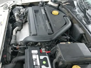 ✅ 2000 Saab 9-5 • VIN: YS3ED45E9Y3049755 • Лот: 41573179. Опубликован ранее на IAAI с пробегом 175 244 миль. Бесплатный доступ к архиву аукционных продаж из США и подробный отчёт об истории автомобиля на DreamBid. Изображение 19.