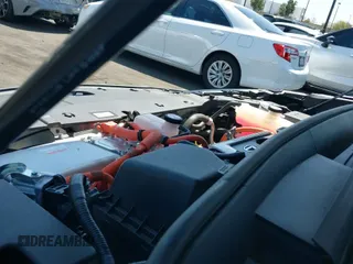 ✅ 2020 Lexus NX 300h • VIN: JTJGJRDZ4L5000855 • Lot: 41989517. Wystawiony na IAAI z przebiegiem 72 182 mil. Bezpłatny archiwum sprzedaży aukcyjnych z USA i szczegółowy raport historii pojazdu na DreamBid. Zdjęcie 19.