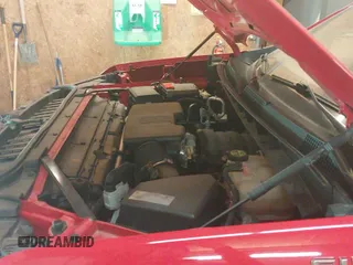 2020 Chevrolet Silverado 1500 Work Truck z VIN 1GCRYAEHXLZ231685, wystawiony jako IAAI lot #41434472 z przebiegiem 117 917 mil mil oraz . Historia ofert i sprzedaży dostępna na DreamBid. Obrazek 21.