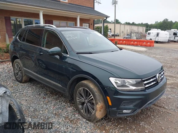✅ 2019 Volkswagen Tiguan SE • VIN: 3VV3B7AXXKM083630 • Lot: 45184049. Listed on IAAI with 75,213 mi. Free auction sales archive from the USA and detailed vehicle history report at DreamBid. Image 1.
