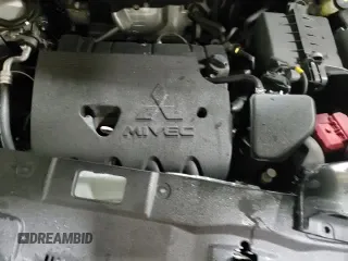 ✅ 2019 Mitsubishi Outlander SE • VIN: JA4AD3A37KZ045299 • Lot: 92225935. Wystawiony na Copart z przebiegiem 100 711 mil. Bezpłatny archiwum sprzedaży aukcyjnych z USA i szczegółowy raport historii pojazdu na DreamBid. Zdjęcie 15.