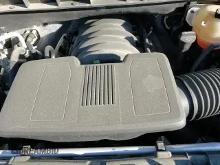 ✅ 2022 GMC Sierra 1500 Denali • VIN: 3GTU9FEDXNG209951 • Lot: 57488985. Wystawiony na Copart z przebiegiem 49 039 mil. Bezpłatny archiwum sprzedaży aukcyjnych z USA i szczegółowy raport historii pojazdu na DreamBid. Zdjęcie 13.