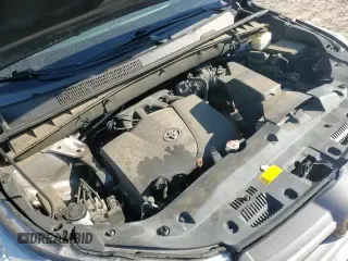 ✅ 2019 Toyota Highlander XLE • VIN: 5TDJZRFH1KS564557 • Лот: 81796935. Опубликован ранее на Copart с пробегом 97 916 миль. Бесплатный доступ к архиву аукционных продаж из США и подробный отчёт об истории автомобиля на DreamBid. Изображение 16.