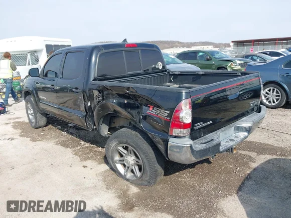 ✅ 2014 Toyota Tacoma PreRunner • VIN: 5TFJU4GN4EX063862 • Lot: 44386633. Wystawiony na IAAI z przebiegiem 250 831 mil. Bezpłatny archiwum sprzedaży aukcyjnych z USA i szczegółowy raport historii pojazdu na DreamBid. Zdjęcie 3.