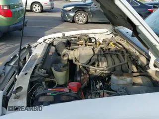 ✅ 2010 Ford Ranger XL • VIN: 1FTKR1AD2APA37629 • Лот: 43060049. Опубликован ранее на IAAI с пробегом 127 265 миль. Бесплатный доступ к архиву аукционных продаж из США и подробный отчёт об истории автомобиля на DreamBid. Изображение 12.