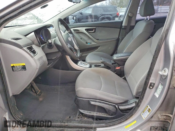✅ 2012 Hyundai Elantra GLS • VIN: KMHDH4AE6CU383415 • Lot: 99779985. Wystawiony na Copart z przebiegiem 152 074 mil. Bezpłatny archiwum sprzedaży aukcyjnych z USA i szczegółowy raport historii pojazdu na DreamBid. Zdjęcie 7.