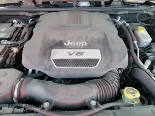 ✅ 2017 Jeep Wrangler Unlimited Sport • VIN: 1C4BJWDGXHL569013 • Lot: 86825285. Listed on Copart with 77,295 mi. Free auction sales archive from the USA and detailed vehicle history report at DreamBid. Image 13.