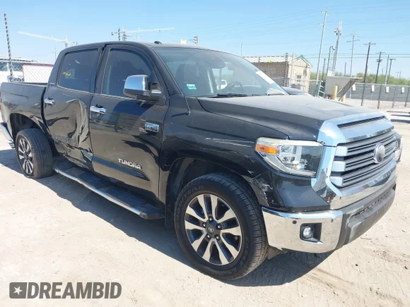 ✅ 2018 Toyota Tundra SR5 • VIN: 5TFFY5F10JX238505 • Lot: 43316329. Wystawiony na IAAI z przebiegiem 102 450 mil. Bezpłatny archiwum sprzedaży aukcyjnych z USA i szczegółowy raport historii pojazdu na DreamBid. Zdjęcie 1.