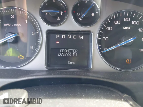 ✅ 2007 Cadillac Escalade ESV • VIN: 1GYFK66847R334925 • Lot: 42607396. Wystawiony na IAAI z przebiegiem 289 333 mil. Bezpłatny archiwum sprzedaży aukcyjnych z USA i szczegółowy raport historii pojazdu na DreamBid. Zdjęcie 7.