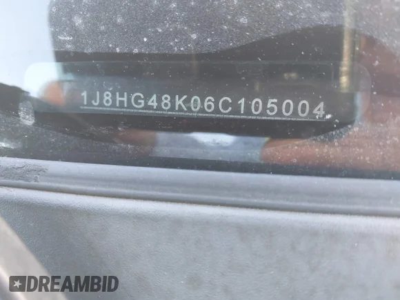 ✅ 2006 Jeep Commander • VIN: 1J8HG48K06C105004 • Лот: 43706821. Опубліковано раніше на IAAI з пробігом 161 068 миль. Безкоштовний доступ до архіву аукціонних продажів зі США та докладний звіт про історію автомобіля на DreamBid. Зображення 9.