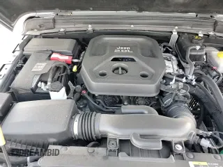 ✅ 2020 Jeep Wrangler Unlimited Sahara Altitude • VIN: 1C4HJXEN4LW234754 • Lot: 61486715. Wystawiony na Copart z przebiegiem 58 527 mil. Bezpłatny archiwum sprzedaży aukcyjnych z USA i szczegółowy raport historii pojazdu na DreamBid. Zdjęcie 14.