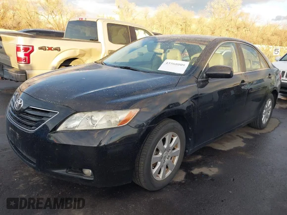 ✅ 2007 Toyota Camry LE • VIN: 4T1BK46K37U042440 • Lot: 43968009. Wystawiony na IAAI z przebiegiem 184 350 mil. Bezpłatny archiwum sprzedaży aukcyjnych z USA i szczegółowy raport historii pojazdu na DreamBid. Zdjęcie 2.
