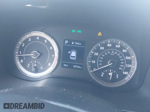 ✅ 2020 Hyundai Venue Denim • VIN: KMHRC8A3XLU019587 • Lot: 42993717. Wystawiony na IAAI z przebiegiem 38 766 mil. Bezpłatny archiwum sprzedaży aukcyjnych z USA i szczegółowy raport historii pojazdu na DreamBid. Zdjęcie 7.