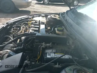 ✅ 2009 Mazda 3 S Sport • VIN: JM1BK344991216650 • Лот: 42888796. Опубликован ранее на IAAI с пробегом 155 432 миль. Бесплатный доступ к архиву аукционных продаж из США и подробный отчёт об истории автомобиля на DreamBid. Изображение 13.