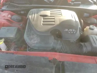 ✅ 2023 Dodge Challenger GT • VIN: 2C3CDZJG8PH549716 • Lot: 80718925. Wystawiony na Copart z przebiegiem 18 495 mil. Bezpłatny archiwum sprzedaży aukcyjnych z USA i szczegółowy raport historii pojazdu na DreamBid. Zdjęcie 16.