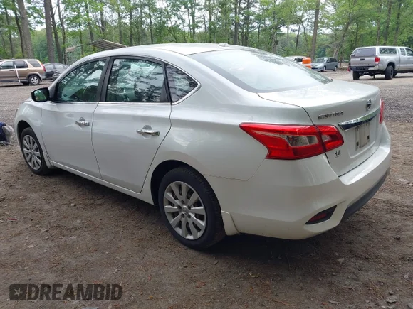✅ 2017 Nissan Sentra S • VIN: 3N1AB7AP5HY222542 • Lot: 45031699. Wystawiony na IAAI z przebiegiem 227 703 mil. Bezpłatny archiwum sprzedaży aukcyjnych z USA i szczegółowy raport historii pojazdu na DreamBid. Zdjęcie 3.