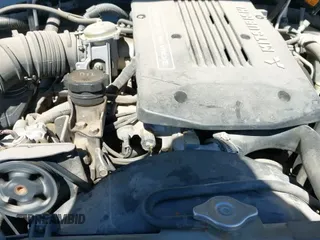 ✅ 2000 Mitsubishi Montero Sport LS • VIN: JA4MT31H9YP809525 • Лот: 43357004. Опубликован ранее на IAAI с пробегом 208 150 миль. Бесплатный доступ к архиву аукционных продаж из США и подробный отчёт об истории автомобиля на DreamBid. Изображение 18.