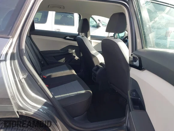 ✅ 2025 Volkswagen Taos S • VIN: 3VV8C7B21SM018820 • Lot: 44441401. Wystawiony na IAAI z przebiegiem 27 504 mil. Bezpłatny archiwum sprzedaży aukcyjnych z USA i szczegółowy raport historii pojazdu na DreamBid. Zdjęcie 8.