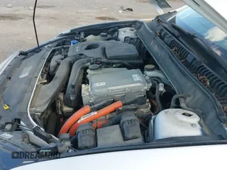 ✅ 2014 Ford Fusion Titanium Hybrid • VIN: 3FA6P0RU0ER183599 • Lot: 43096705. Listed on IAAI with 175,872 mi. Free auction sales archive from the USA and detailed vehicle history report at DreamBid. Image 12.