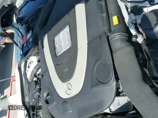 ✅ 2009 Mercedes-Benz SL 550 • VIN: WDBSK71F29F147671 • Lot: 42572173. Wystawiony na IAAI z przebiegiem 105 595 mil. Bezpłatny archiwum sprzedaży aukcyjnych z USA i szczegółowy raport historii pojazdu na DreamBid. Zdjęcie 20.