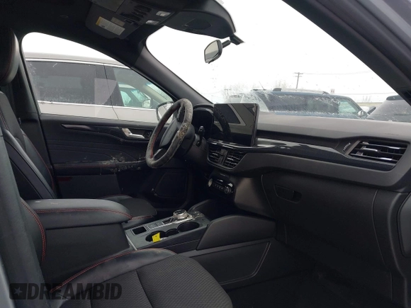 ✅ 2024 Ford Escape ST-Line • VIN: 1FMCU9MN9RUA16209 • Lot: 44244514. Wystawiony na IAAI z przebiegiem 17 570 mil. Bezpłatny archiwum sprzedaży aukcyjnych z USA i szczegółowy raport historii pojazdu na DreamBid. Zdjęcie 5.