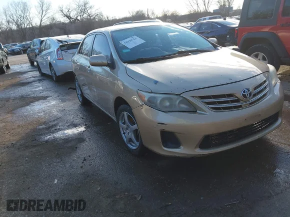 ✅ 2013 Toyota Corolla S • VIN: 2T1BU4EE6DC996988 • Лот: 44110765. Опубліковано раніше на IAAI з пробігом 202 844 миль. Безкоштовний доступ до архіву аукціонних продажів зі США та докладний звіт про історію автомобіля на DreamBid. Зображення 1.